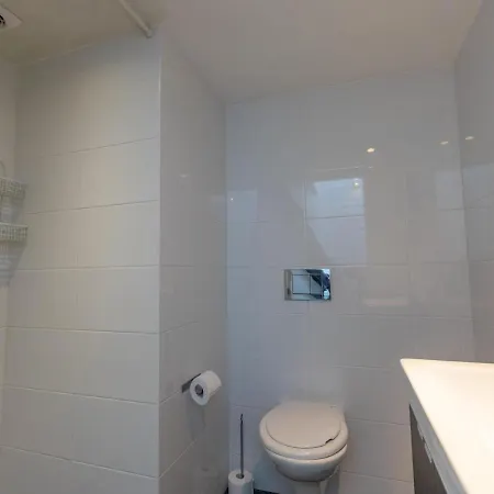 Hemels Helleke בית נופש *