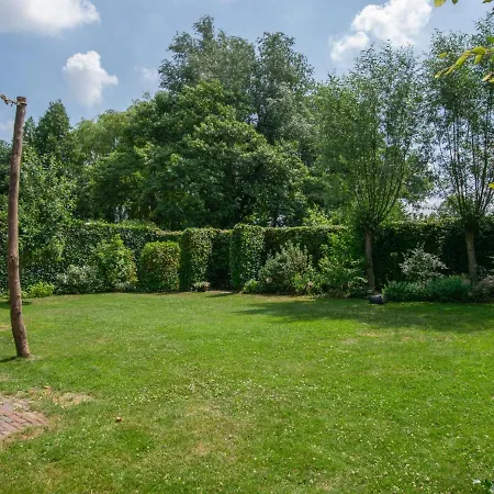 בית נופש Hemels Helleke *