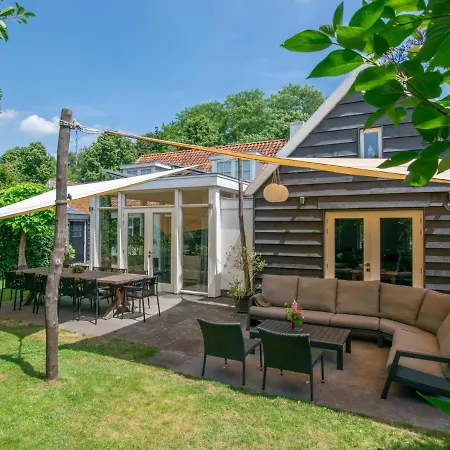 Hemels Helleke 別荘 オーステルハウト