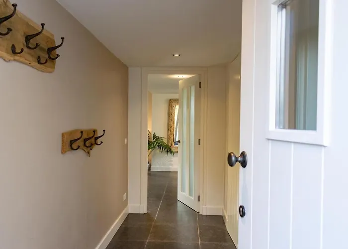 Hemels Helleke オーステルハウト