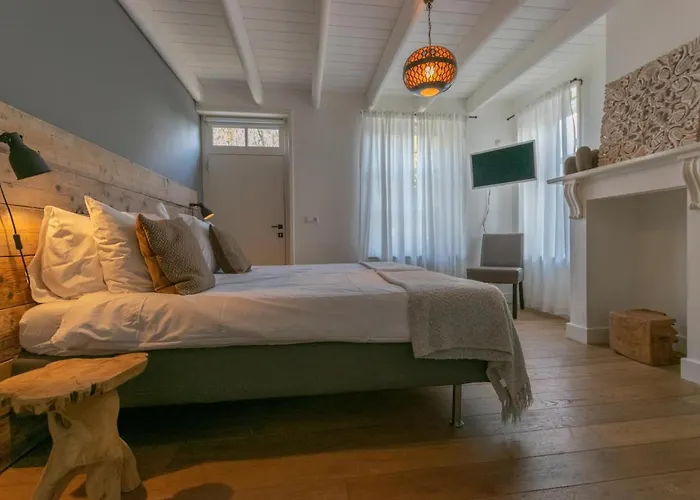 別荘 Hemels Helleke オーステルハウト